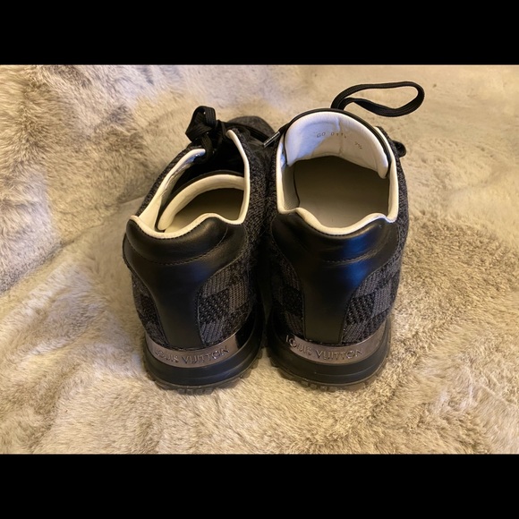 Men’s LOUIS Vuitton Runaway Sneakers - Picture 2 of 3